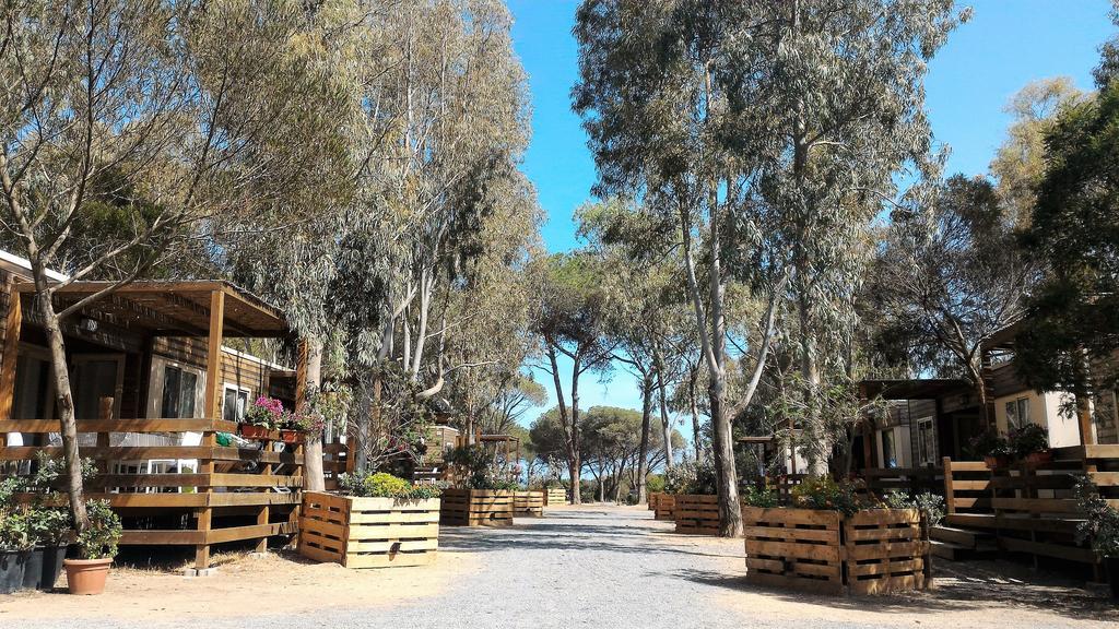 Camping Village Flumendosa サンタ・マルゲリータ・ディ・プーラ エクステリア 写真