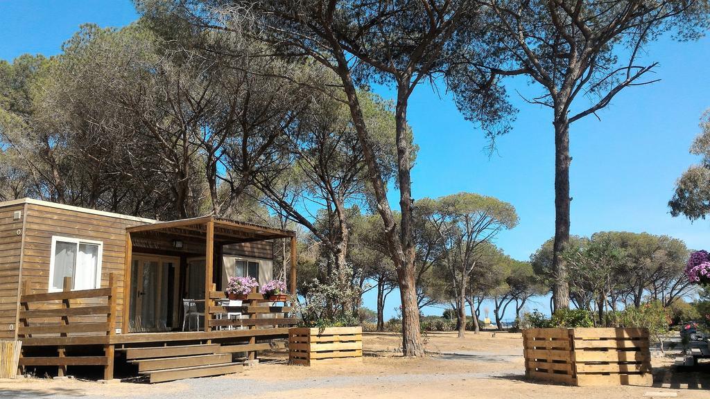 Camping Village Flumendosa サンタ・マルゲリータ・ディ・プーラ エクステリア 写真