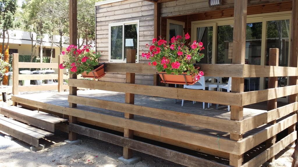 Camping Village Flumendosa サンタ・マルゲリータ・ディ・プーラ エクステリア 写真